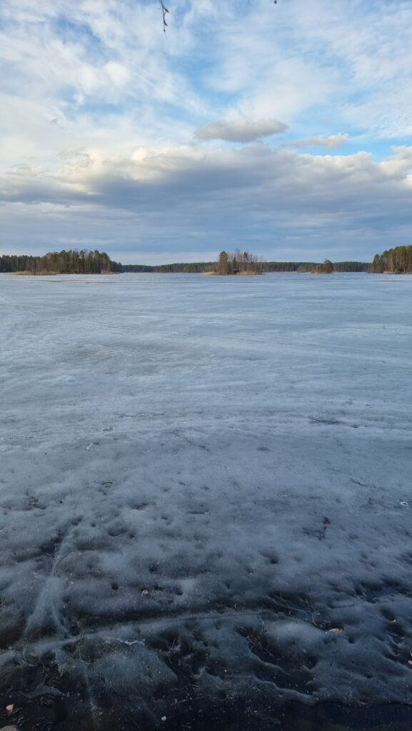 zamrzlé jezero